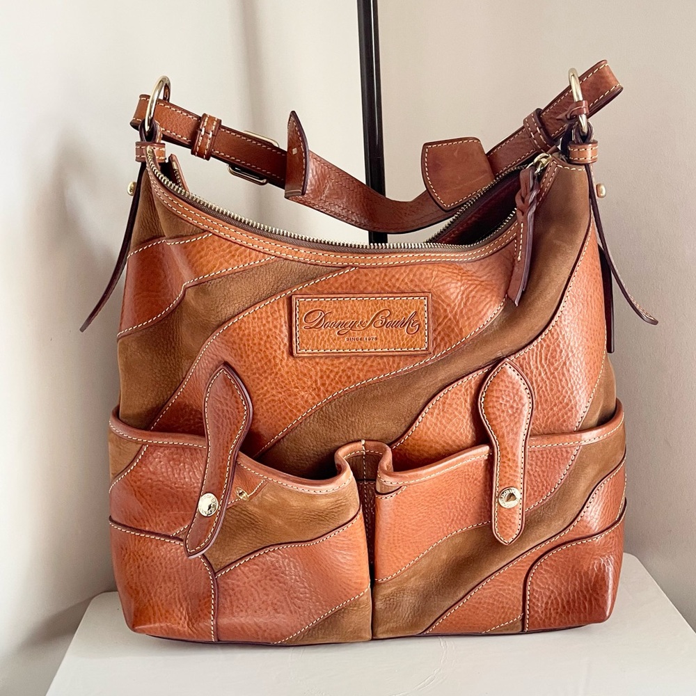 💋DOONEY & BOURKE, Brown Vintage Leather Bag - 16” x 14”